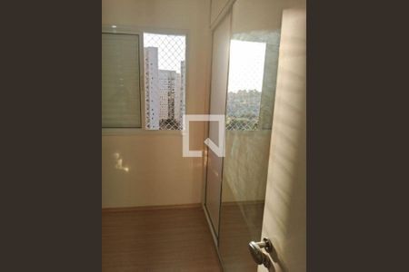 Apartamento à venda com 3 quartos, 65m² em Umuarama, Osasco