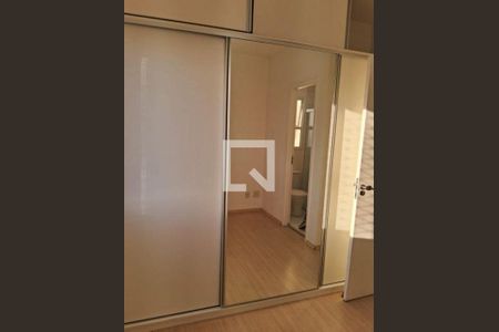 Apartamento à venda com 3 quartos, 65m² em Umuarama, Osasco
