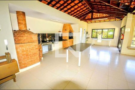 Apartamento à venda com 2 quartos, 68m² em Vila Marieta, Campinas