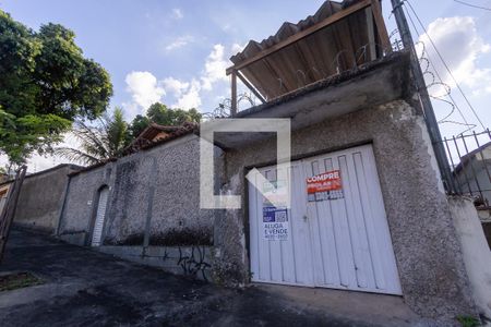 Fachada de casa à venda com 3 quartos, 101m² em Santa Branca, Belo Horizonte