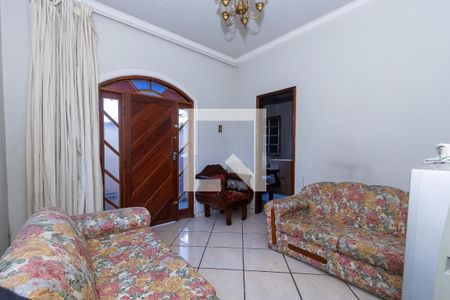 Sala de casa à venda com 3 quartos, 101m² em Santa Branca, Belo Horizonte