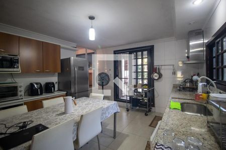 Cozinha de casa para alugar com 4 quartos, 451m² em Nonoai, Porto Alegre
