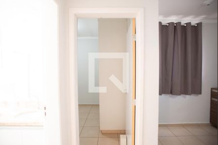 Corredor de apartamento para alugar com 2 quartos, 48m² em Quinta da Primavera, Ribeirão Preto