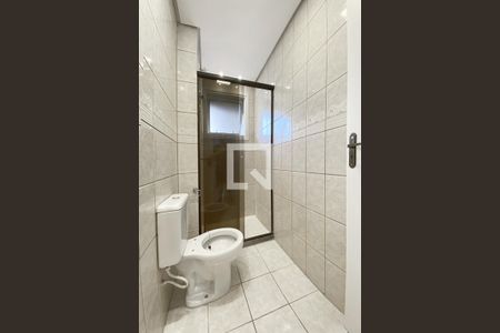 Banheiro de apartamento à venda com 2 quartos, 58m² em Feitoria, São Leopoldo