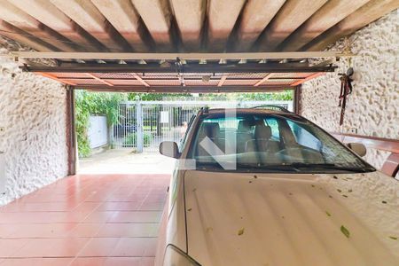 Garagem de casa para alugar com 8 quartos, 324m² em Butantã, São Paulo