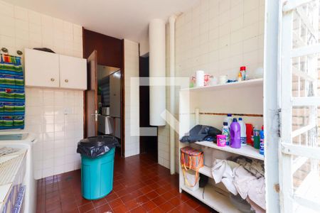 Área de Serviço de casa para alugar com 8 quartos, 324m² em Butantã, São Paulo