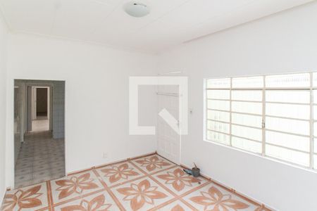 Sala de casa à venda com 4 quartos, 250m² em Jardim Guanca, São Paulo