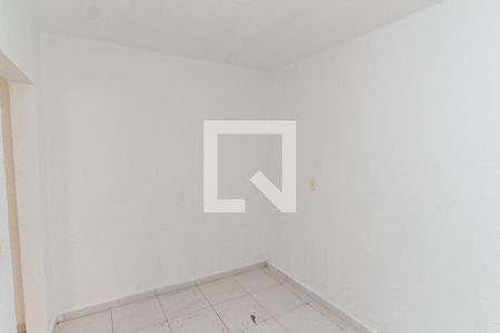 Suíte de casa à venda com 4 quartos, 250m² em Jardim Guanca, São Paulo