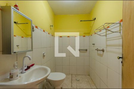 Banheiro 1 - Casa 2 de casa à venda com 5 quartos, 185m² em Vila Portuguesa, São Paulo
