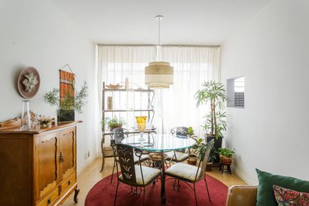 Sala de apartamento à venda com 3 quartos, 126m² em Vila Olímpia, São Paulo