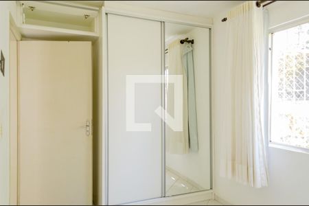 Quarto 01 de apartamento para alugar com 2 quartos, 43m² em Córrego Grande, Florianópolis