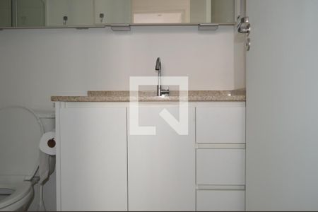 Banheiro de apartamento para alugar com 1 quarto, 31m² em Vila Mariana, São Paulo