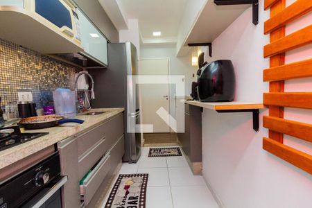 Cozinha de apartamento à venda com 2 quartos, 67m² em Vila Aricanduva, São Paulo