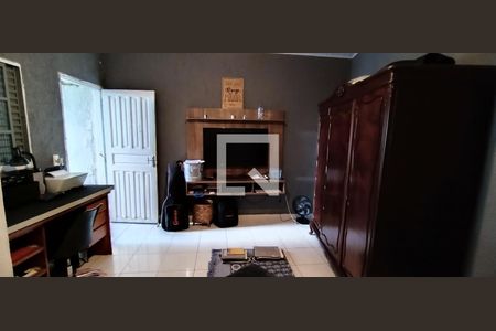Suíte de casa à venda com 4 quartos, 208m² em Vila Sonia, São Paulo
