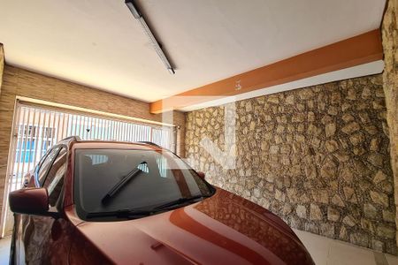 Garagem de casa à venda com 3 quartos, 250m² em Vila Independencia, São Paulo