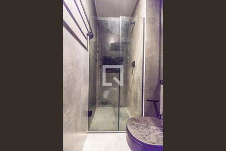 Banheiro da Suíte 2 de apartamento à venda com 2 quartos, 69m² em Alphaville Empresarial, Barueri