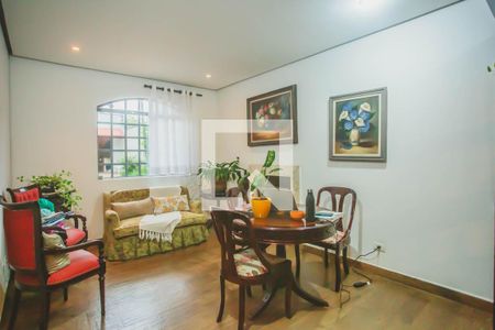 Sala de Estar de casa à venda com 4 quartos, 500m² em Vila da Saúde, São Paulo