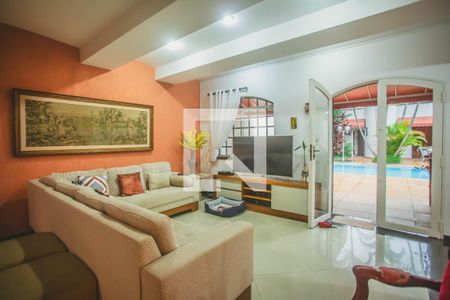 Sala de Tv de casa à venda com 4 quartos, 500m² em Vila da Saúde, São Paulo