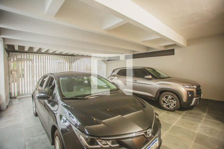 Garagem de casa à venda com 4 quartos, 500m² em Vila da Saúde, São Paulo