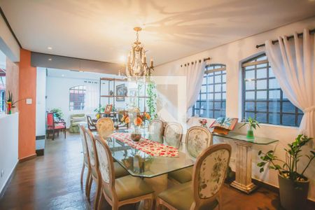 Sala de Jantar de casa à venda com 4 quartos, 500m² em Vila da Saúde, São Paulo
