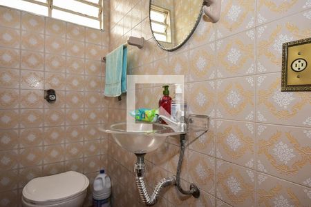 Lavabo de casa à venda com 4 quartos, 300m² em Vila Inah, São Paulo