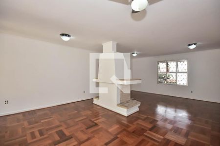 Sala de casa à venda com 4 quartos, 300m² em Vila Inah, São Paulo
