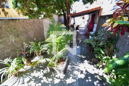 Quintal de casa à venda com 4 quartos, 396m² em Pilares, Rio de Janeiro