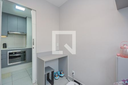 Banheiro de apartamento à venda com 2 quartos, 34m² em Jardim Taquaral, São Paulo