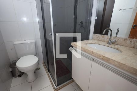 Banheiro Social de apartamento à venda com 2 quartos, 62m² em Parque Amazonia, Goiânia