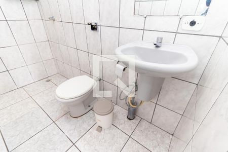 Banheiro da Suíte 2 de casa à venda com 3 quartos, 263m² em Vila Taquari, São Paulo