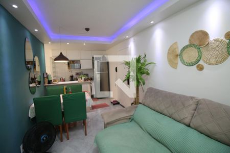 Sala de apartamento à venda com 2 quartos, 48m² em Parada de Lucas, Rio de Janeiro