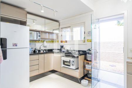 Cozinha de casa de condomínio à venda com 3 quartos, 131m² em Tristeza, Porto Alegre