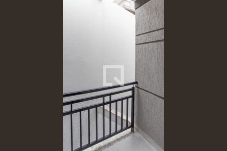 Quarto 1 - Varanda de apartamento para alugar com 2 quartos, 48m² em Vila Nivi, São Paulo