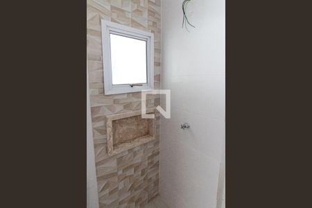 Banheiro de apartamento para alugar com 2 quartos, 48m² em Vila Nivi, São Paulo