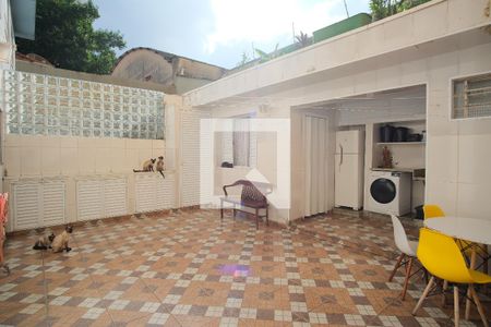Quintal de casa à venda com 4 quartos, 255m² em Tatuapé, São Paulo