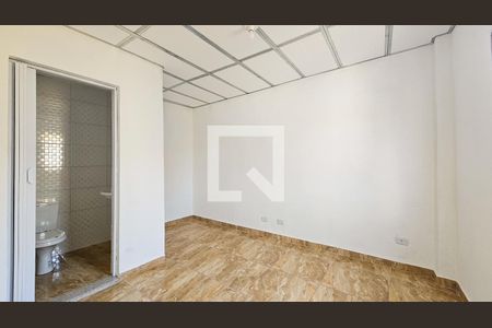Quarto de kitnet/studio para alugar com 1 quarto, 18m² em Jardim Nizia, São Paulo