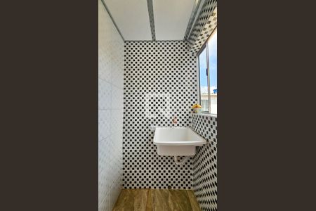 Área de Serviço de kitnet/studio para alugar com 1 quarto, 18m² em Jardim Nizia, São Paulo