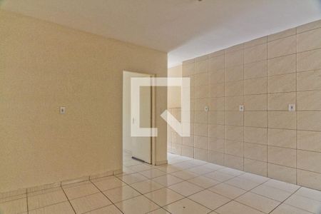 Sala de casa para alugar com 1 quarto, 80m² em Parque Peruche, São Paulo