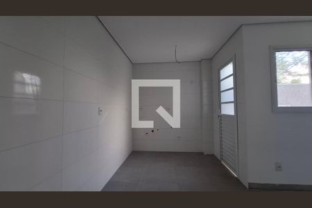 Cozinha de apartamento à venda com 2 quartos, 60m² em Jardim Utinga, Santo André