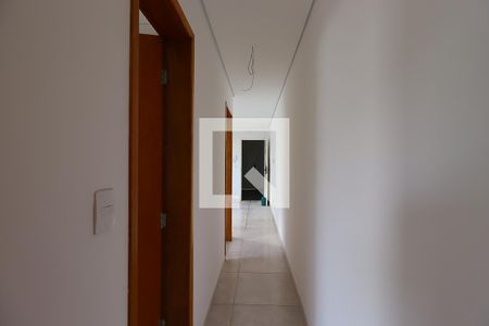 Corredor de apartamento à venda com 2 quartos, 67m² em Jardim Santo Alberto, Santo André