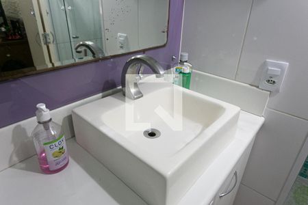 Banheiro de apartamento à venda com 3 quartos, 65m² em Penha de França, São Paulo