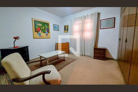 Casa à venda com 4 quartos, 318m² em Vila Monumento, São Paulo