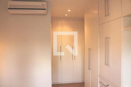 Apartamento à venda com 3 quartos, 125m² em Vila Olímpia, São Paulo