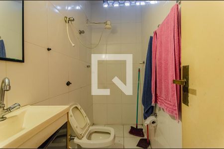Banheiro de casa à venda com 2 quartos, 250m² em Cambuci, São Paulo