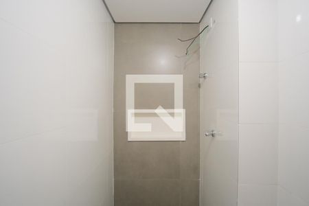 Banheiro de apartamento à venda com 1 quarto, 25m² em Vila Carrão, São Paulo