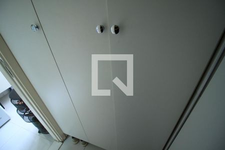 Área de Serviço de apartamento à venda com 3 quartos, 115m² em Vila Canero, São Paulo