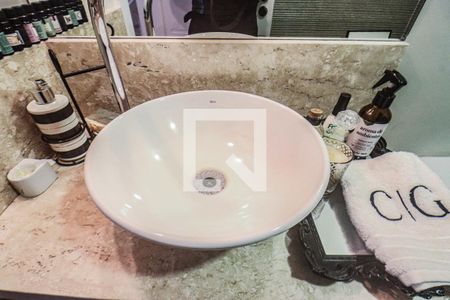 Lavabo de casa à venda com 3 quartos, 180m² em Jardim Itu, Porto Alegre