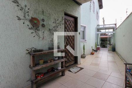 Corredor Lateral de casa à venda com 3 quartos, 213m² em Vila Formosa, São Paulo