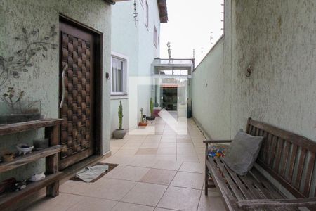 Corredor Lateral de casa à venda com 3 quartos, 213m² em Vila Formosa, São Paulo