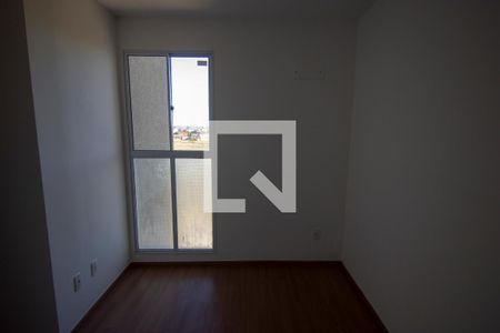 Quarto de apartamento para alugar com 2 quartos, 47m² em Qr 110, Brasília